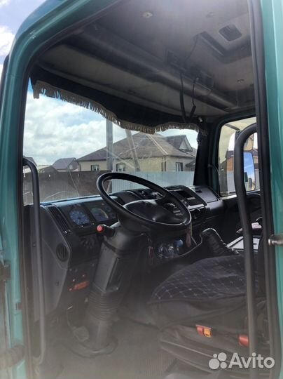 Mercedes-Benz 817, 1999