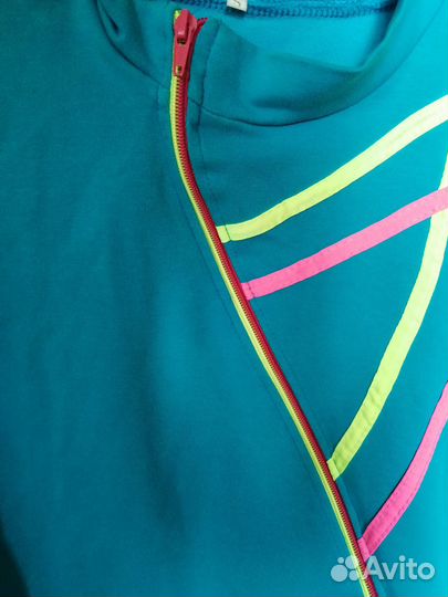 Спортивная кофта женская