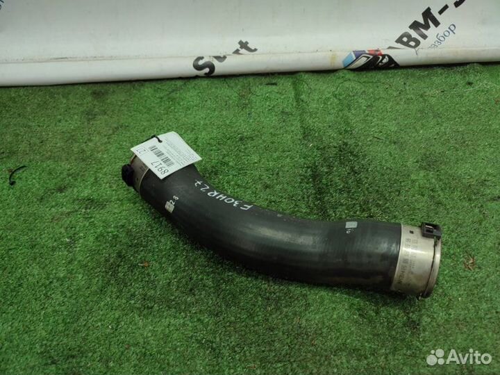 Патрубок интеркулера Bmw 320D F30 N47D20C 2014