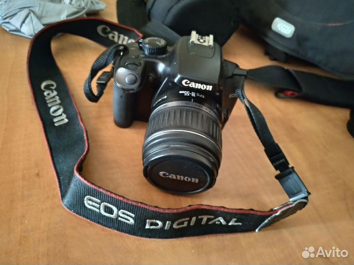 Комплект фототехники Canon 1000d