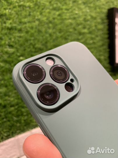 Топовые чехлы на iPhone 14 Pro Max