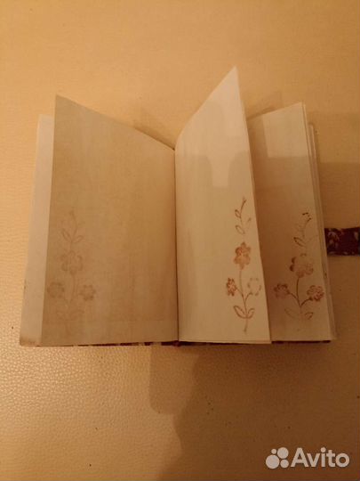 Блокноты и ежедневники. Вариант подарка