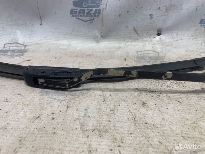 Поводок дворника левый Nissan Cefiro A32 VQ20DE