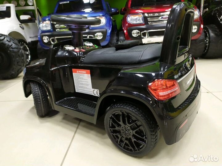 Электромобиль каталка