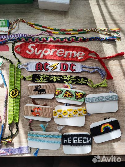 Фенечка браслет украшение ручной работы из мулине