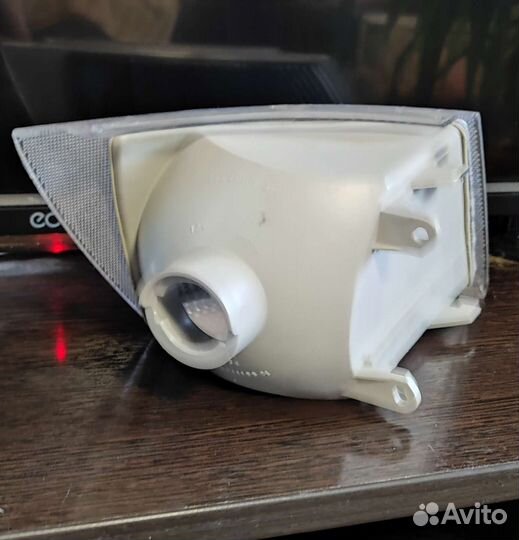 Поворотник ваз 2110М