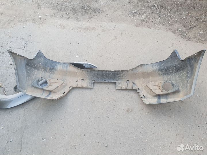 Бампер и накладки на крылья УАЗ Патриот 2019 г