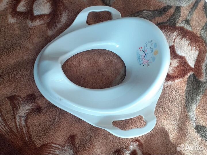 Сиденье на унитаз