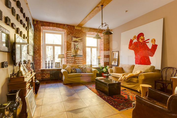 6-к. квартира, 317 м², 2/2 эт.