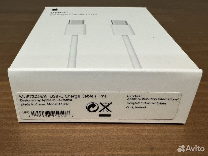 Кабель Apple USB Type-C, 1м, белый (MUF72ZM/A)