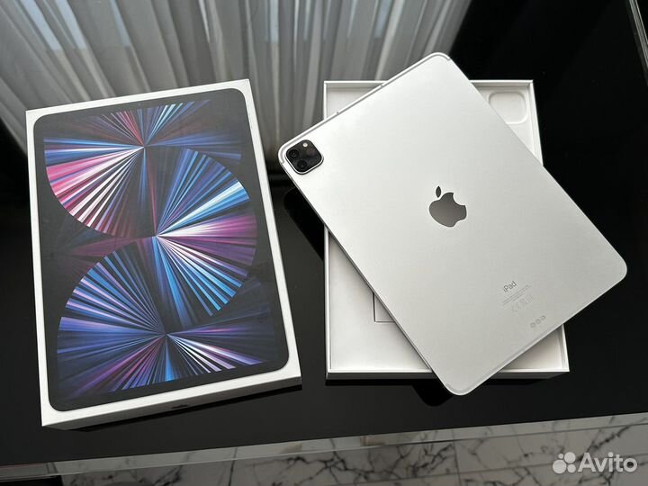 iPad Pro 11 M1 (2021) 128Gb LTE Wi-Fi + Cellular