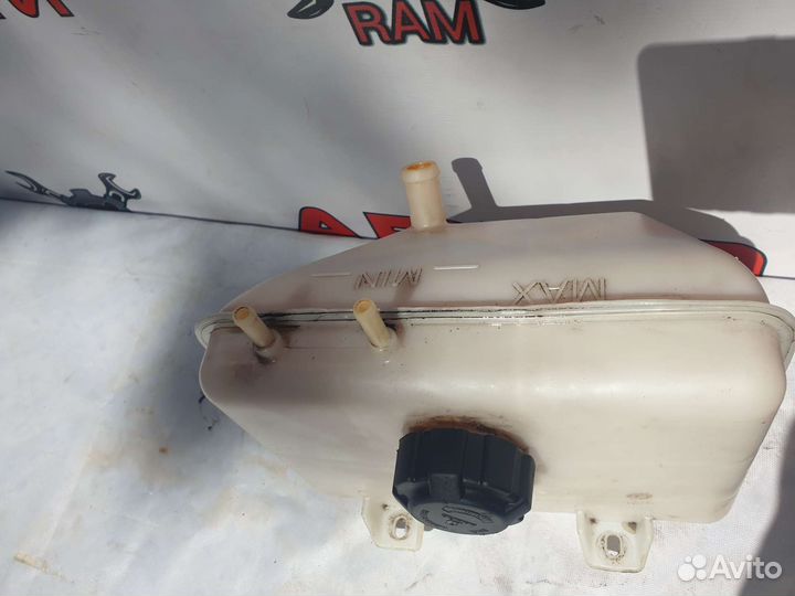 Расширительный бочек УАЗ Патриот