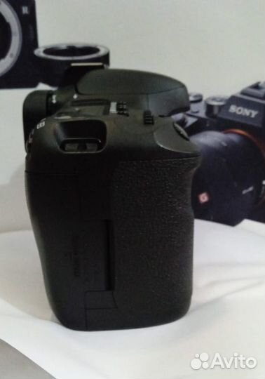 Фотоаппарат Canon EOS 7D Body+сетевой адаптер