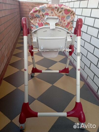 Стульчик для кормления, б/у