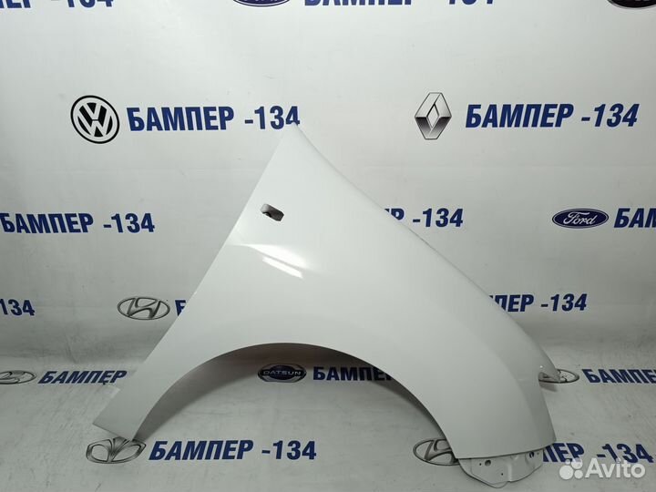 Крыло переднее правое renault logan sandero 2