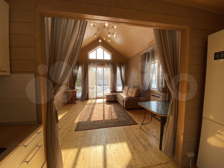 Дом 90 м² на участке 7,5 сот.