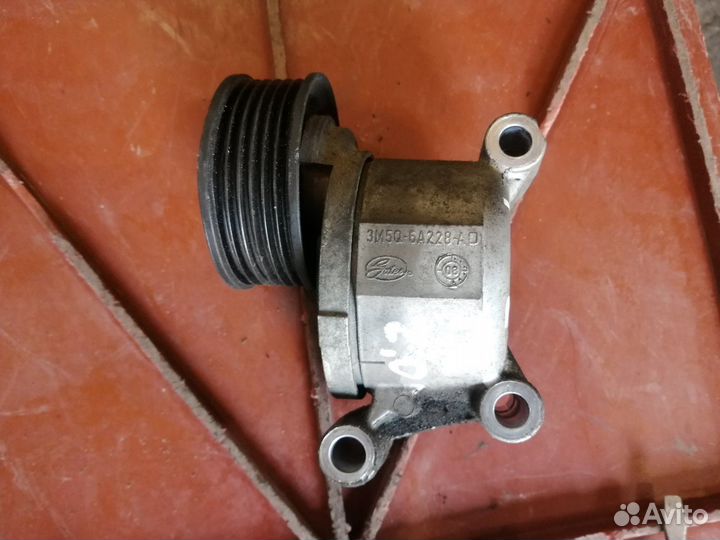 Натяжитель форд фокус 2 1.8 2.0 3M5Q6A228AD