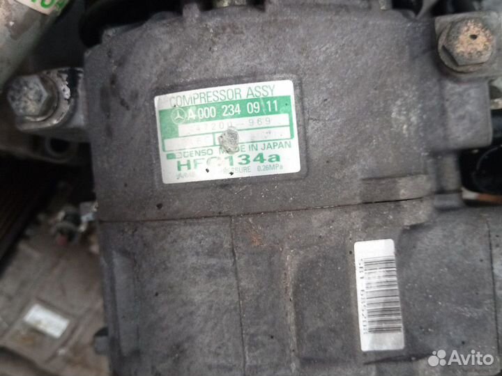 Компрессор кондиционера Mercedes