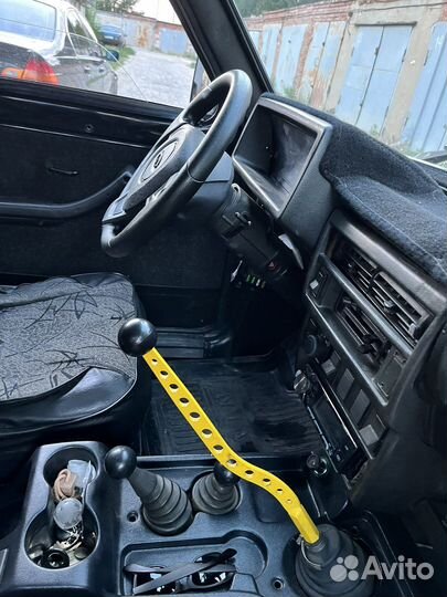 LADA 4x4 (Нива) 1.7 МТ, 2009, 500 000 км