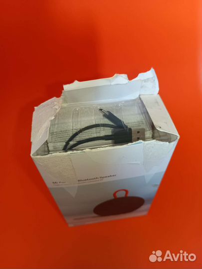 Колонка Xiaomi Mi Portable Bluetooth Speaker Mini