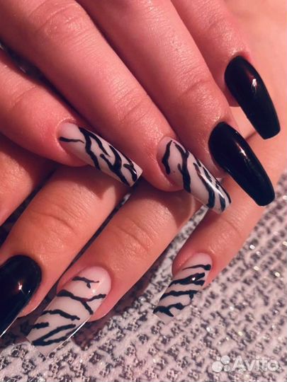 Наращивание ногтей