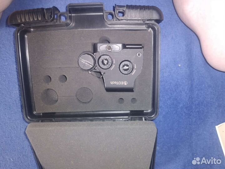 Прицел голографический