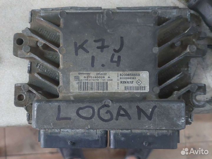 Эбу Мозги Renault Logan Sandero 8200856659 EMS3132