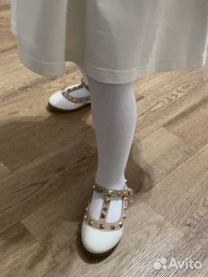 Туфли для девочки 23