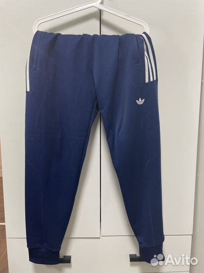 Спортивный костюм Adidas (M)