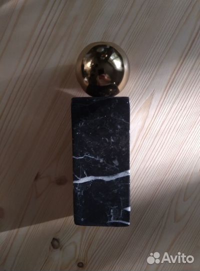 Подсвечник из черного мрамора h&m