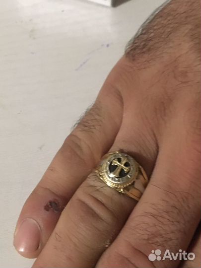 Мужская золотая печатка 585