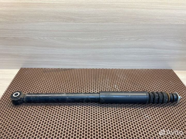 Амортизатор задний LADA X-Ray