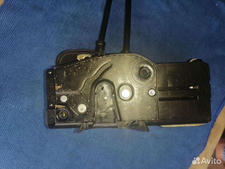 Замок водительской двери