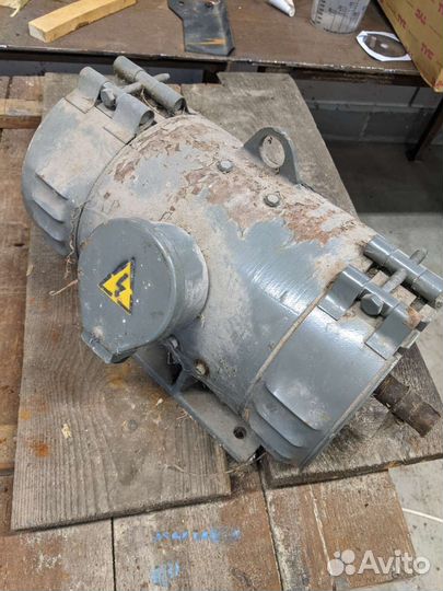 Электродвигатель 110v 2,2 kW