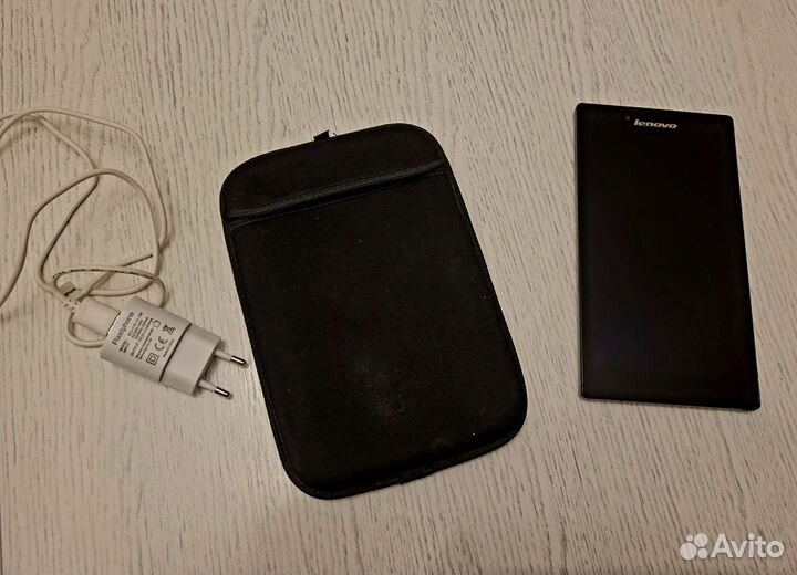 Планшет Lenovo