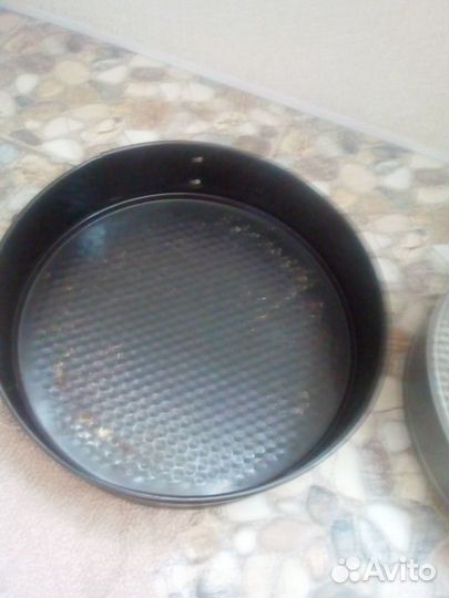 Сковородки, формы для выпечки тортов и кекса