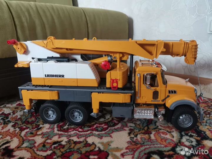 Автокран liebherr