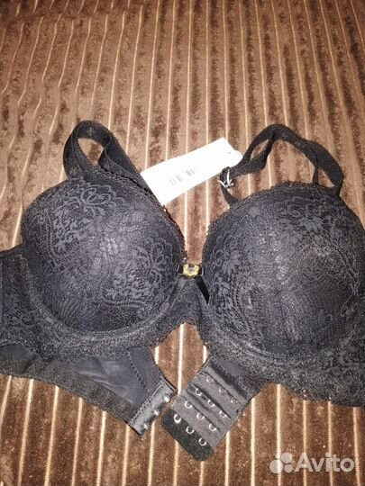 Бюстгальтер