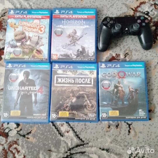Диски на ps4 и джойстик