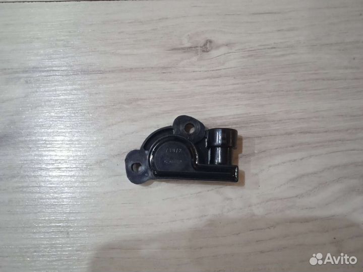 Запчасти Крайслер Газ, Волга, газель