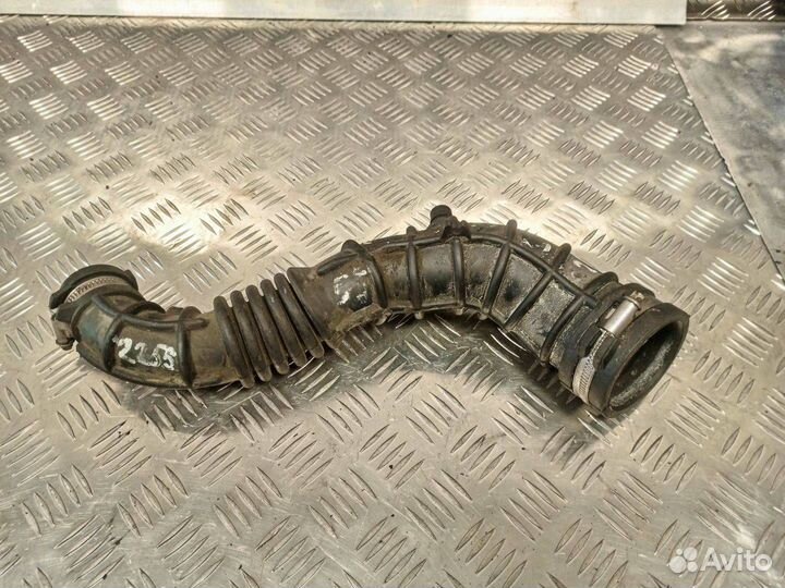 Патрубок турбины Renault Clio 3 (2005 - 2009)