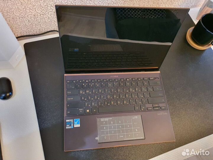 Ноутбук asus Zenbook