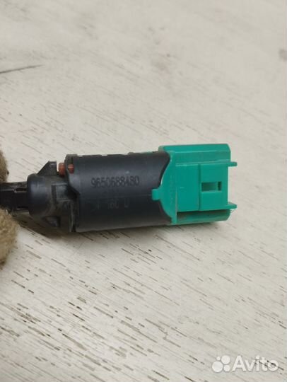 Датчик педали тормоза Реugeоt 407 Peugeot/Citroën