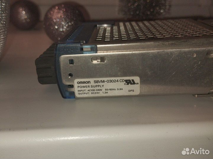 Omron S8VM-03024CD, Импульсный источник