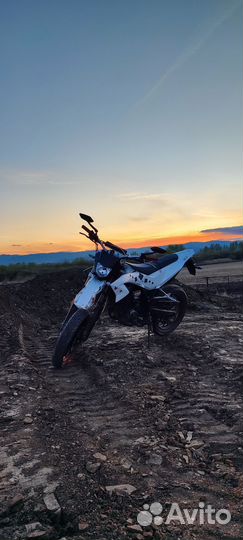 Stels trigger 125 (мотард)