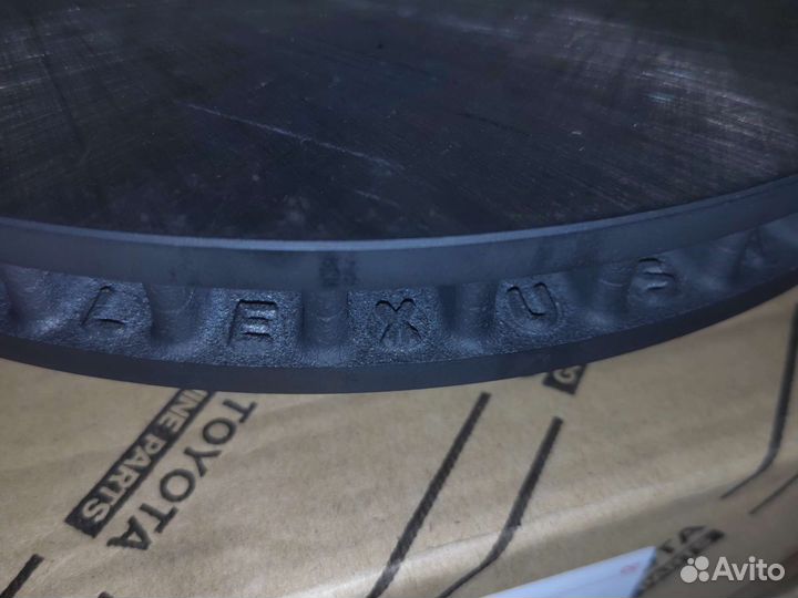 Диски тормозные передние lexus is250