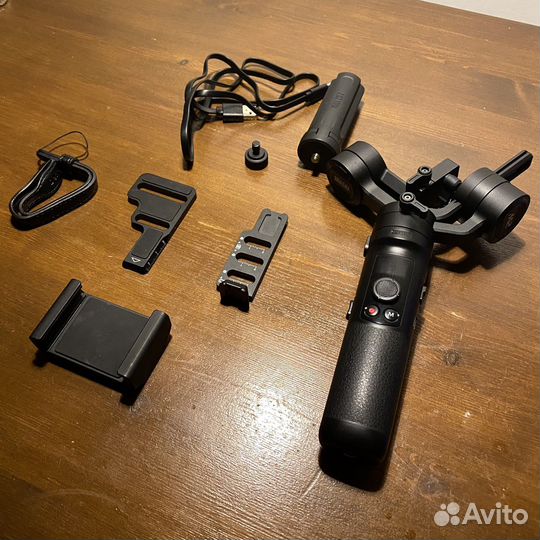 Электронный стабилизатор Zhiyun Crane M2