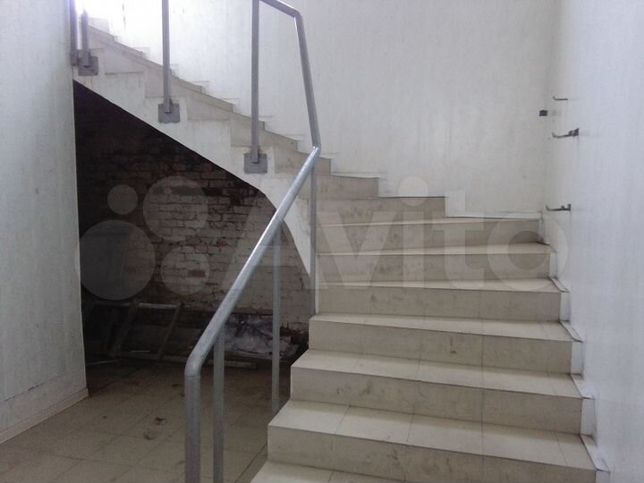 Склад, от 300 до 1200 м²