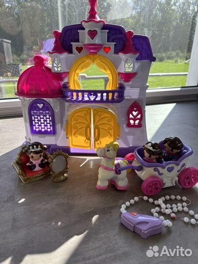 Игрушка Замок музыкальный