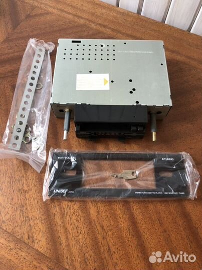 Кассетная автомагнитола Unisef